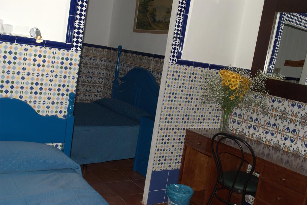 Pension Santa Maria La Blanca Севиля Екстериор снимка