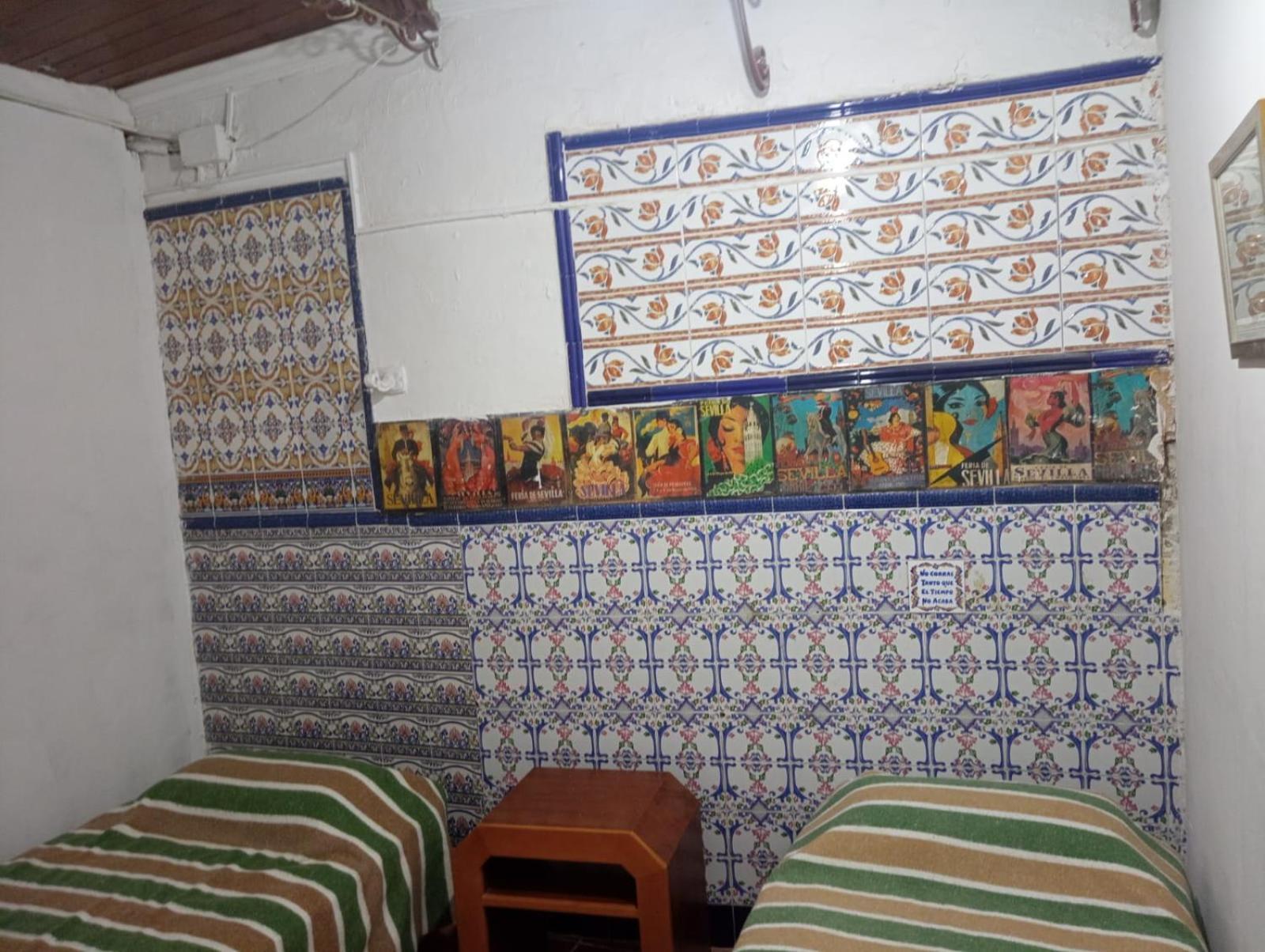 Pension Santa Maria La Blanca Севиля Екстериор снимка